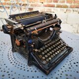 Underwood Typewriter 1900