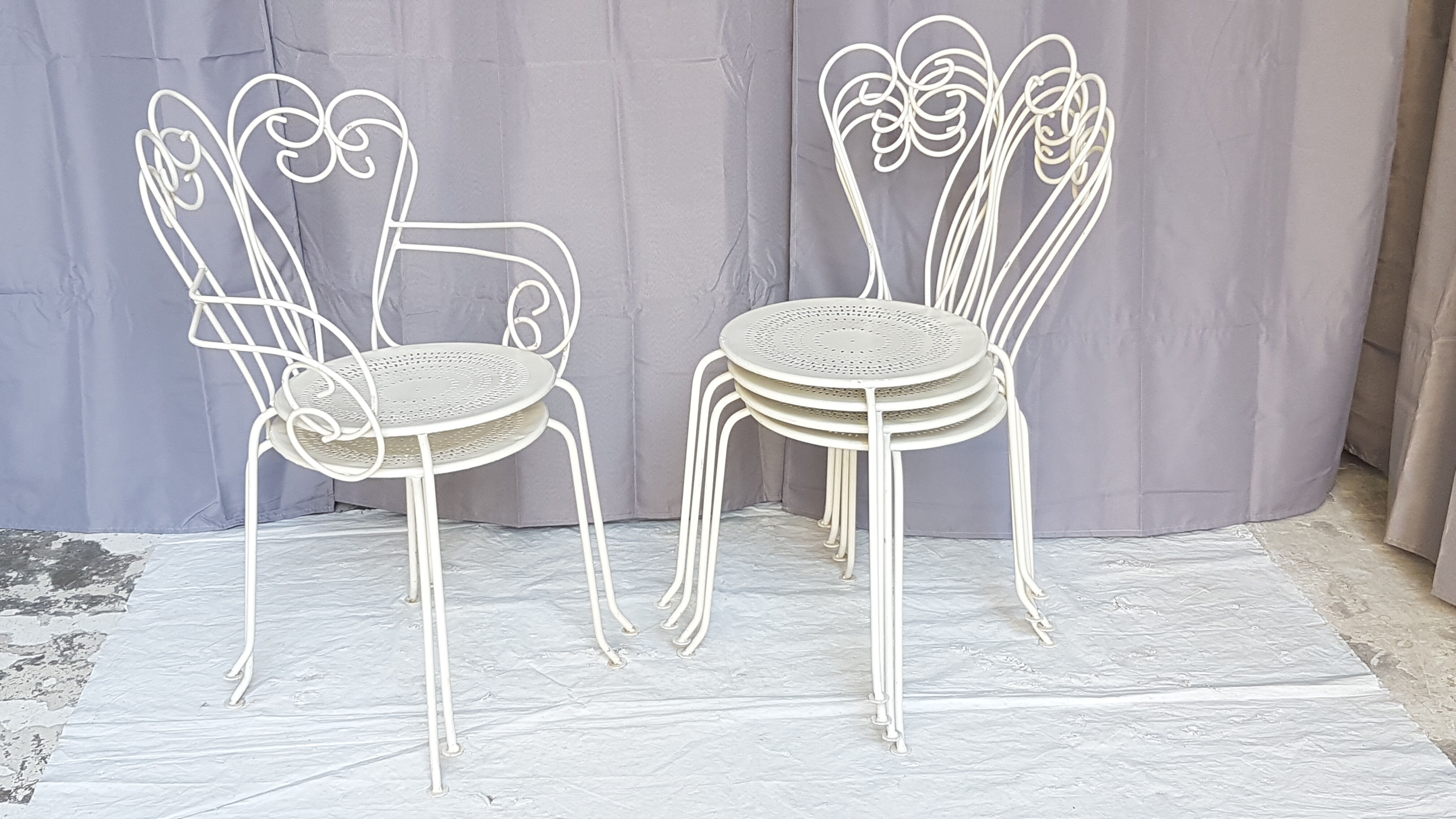 Lot of 6 metal garden seats