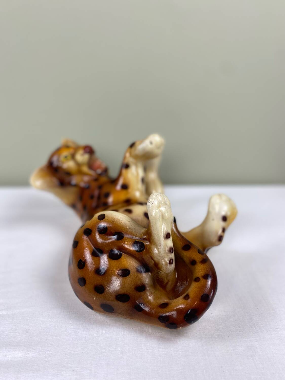 Ceramic leopard