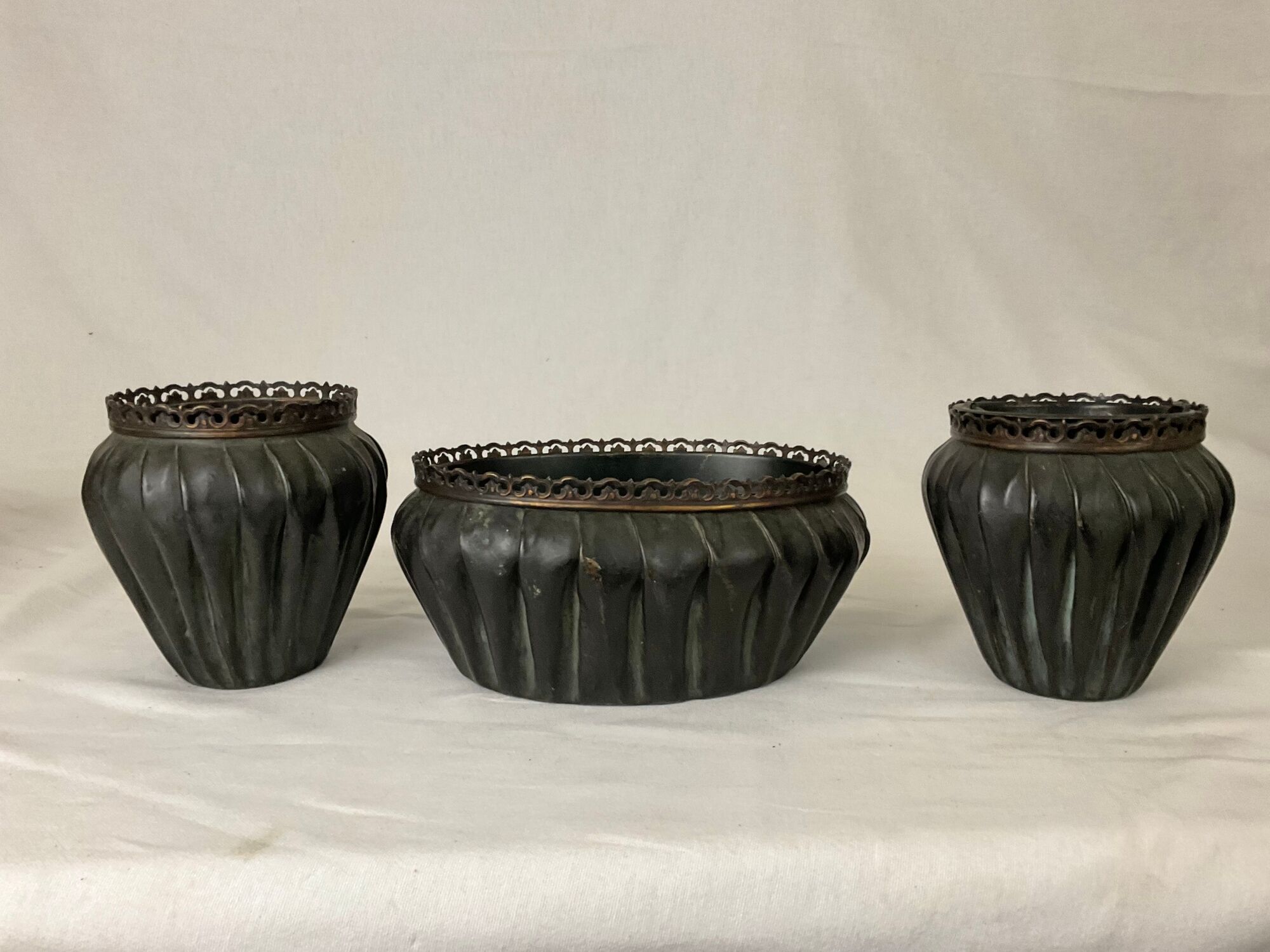 Planter cache pot napoleon III copper draped pleated brassware art 19 th