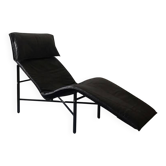 Scandinavian design chaise longue in black leather by Tord Björklund, Sweden 1970.