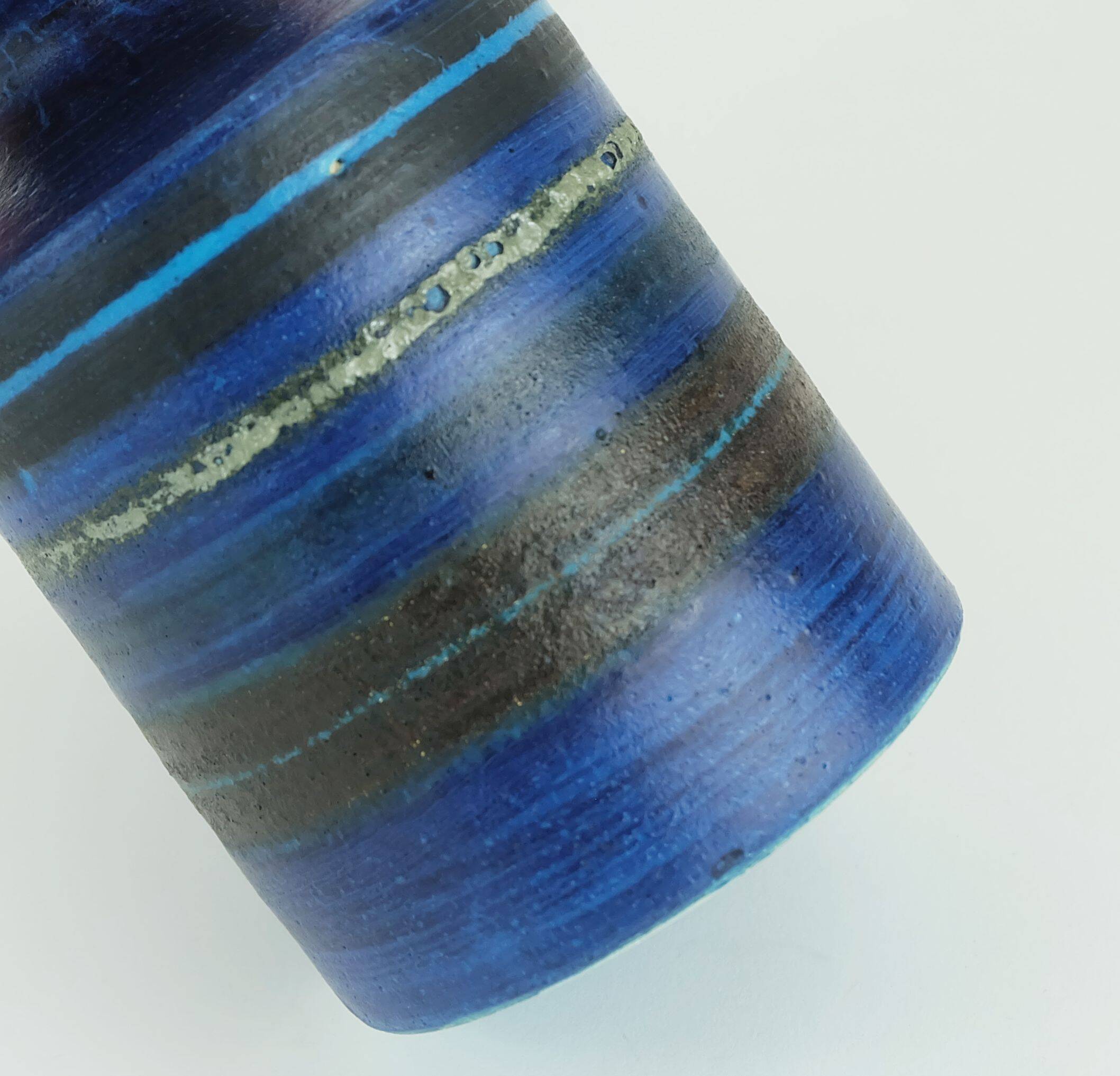 Vase du milieu du siècle bruno gambone, studio de poterie italien, décor à rayures