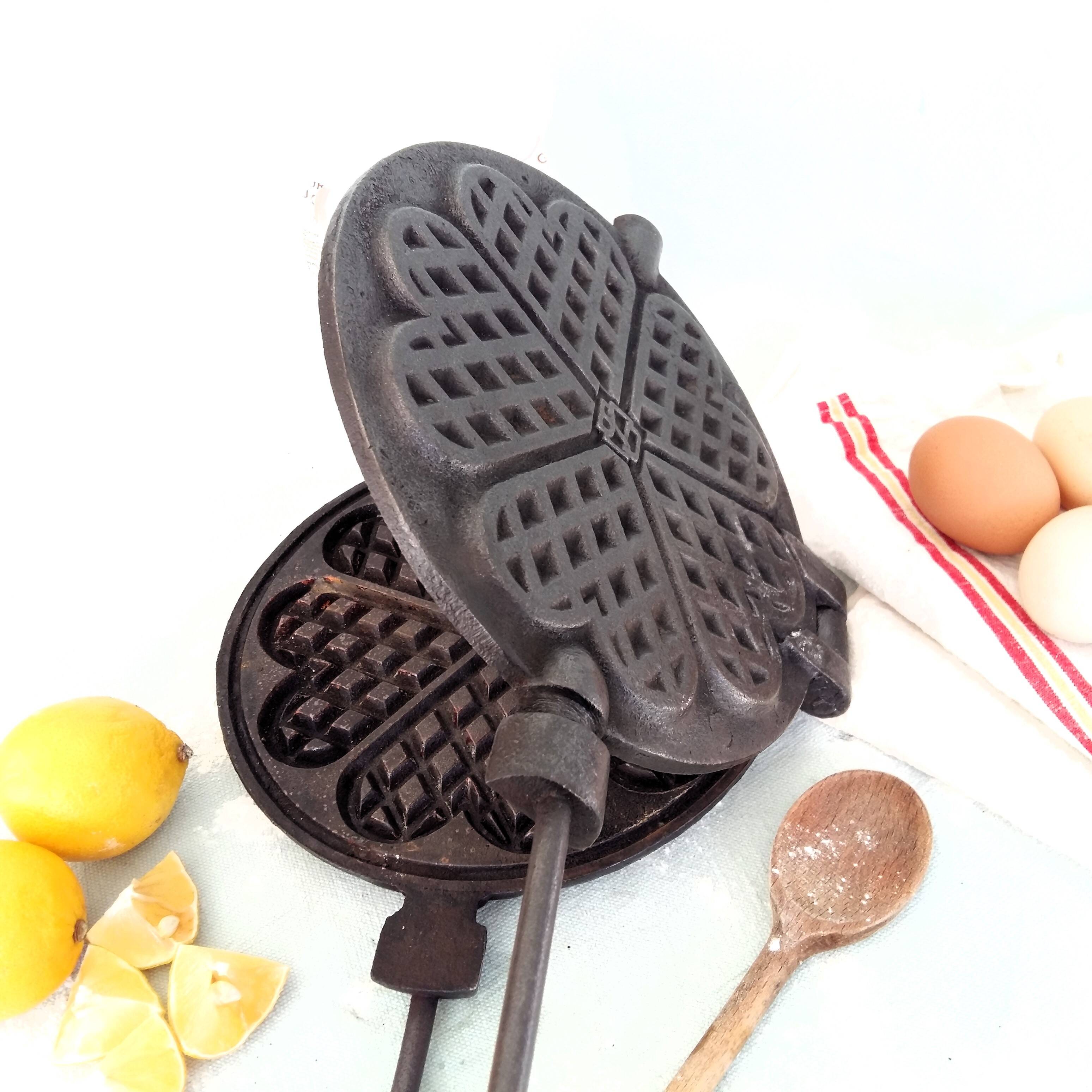 Heavy Antique Waffle Pan. Cast Iron Waffle Maker.