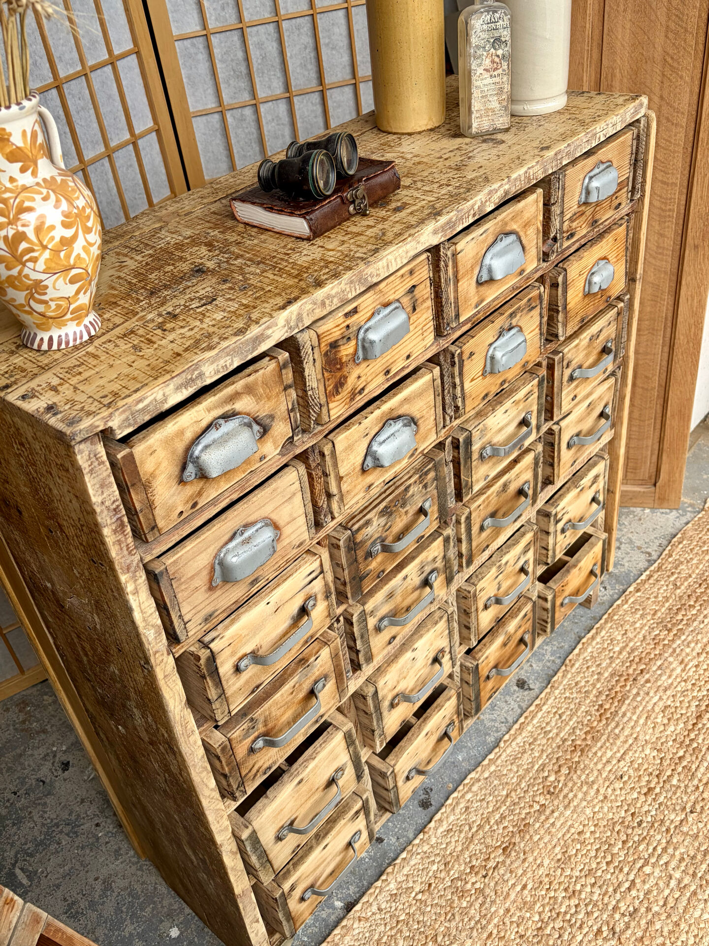 Meuble de métier 24 tiroirs