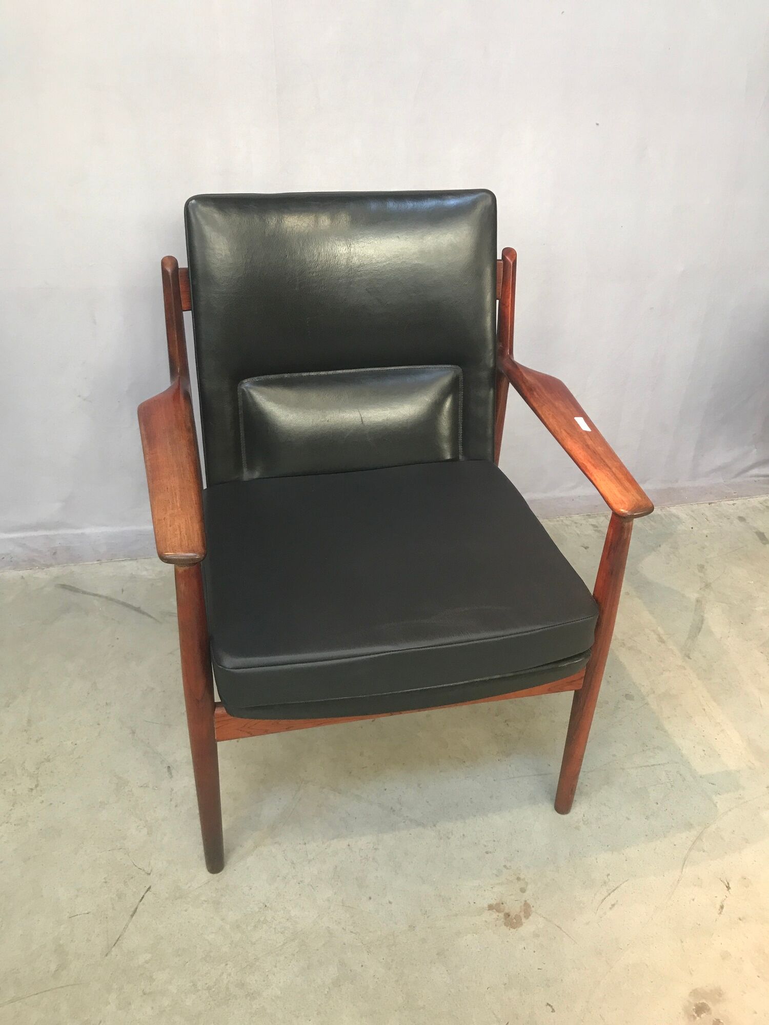 Pair of armchairs by Arne Vodder for Sibast