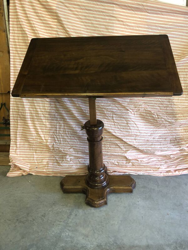 Table à écrire réglable