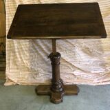 Adjustable writing table