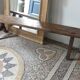 Banc antique en bois brutaliste