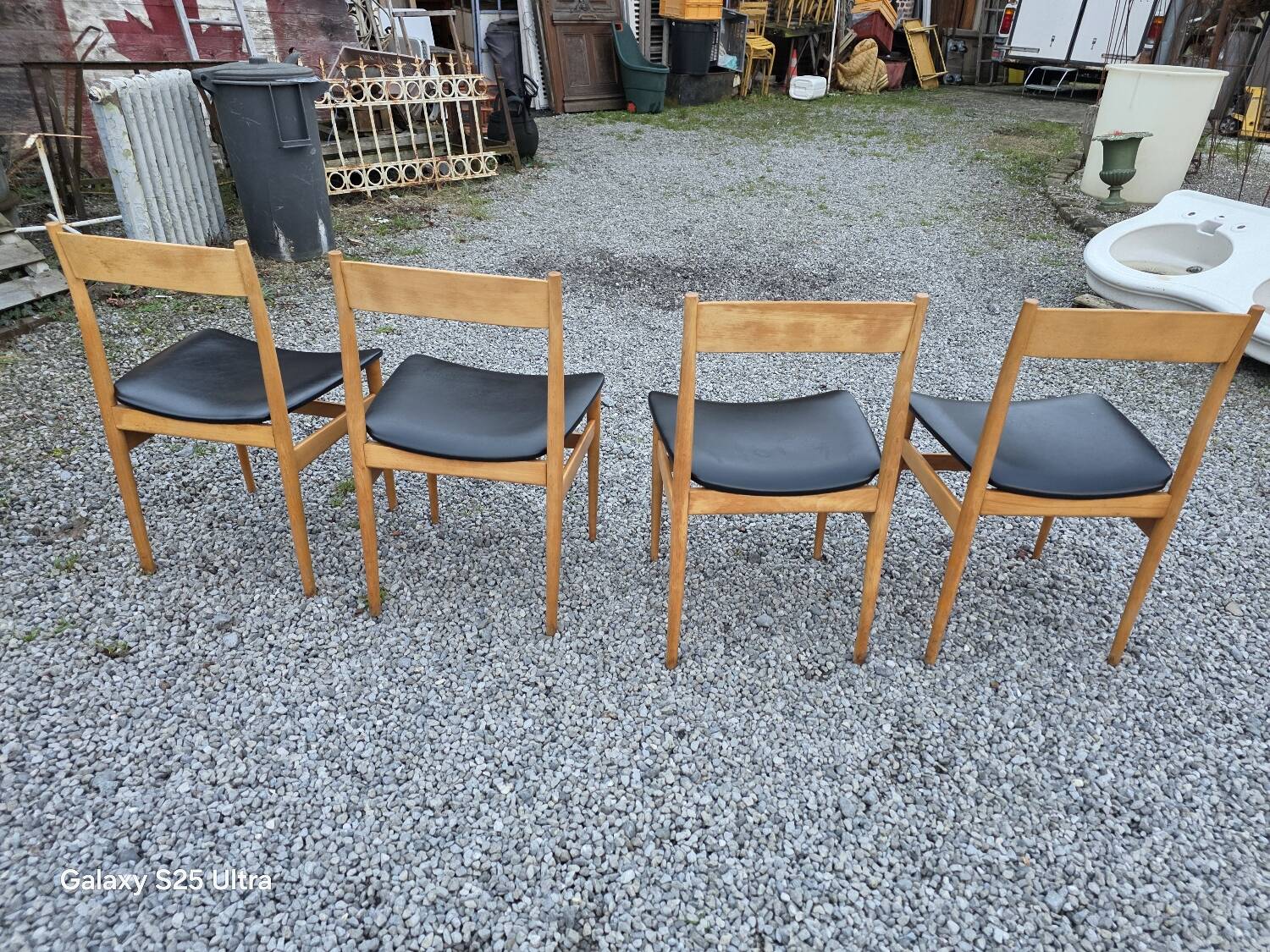 4 Scandinavian beech chairs from the 1960s.