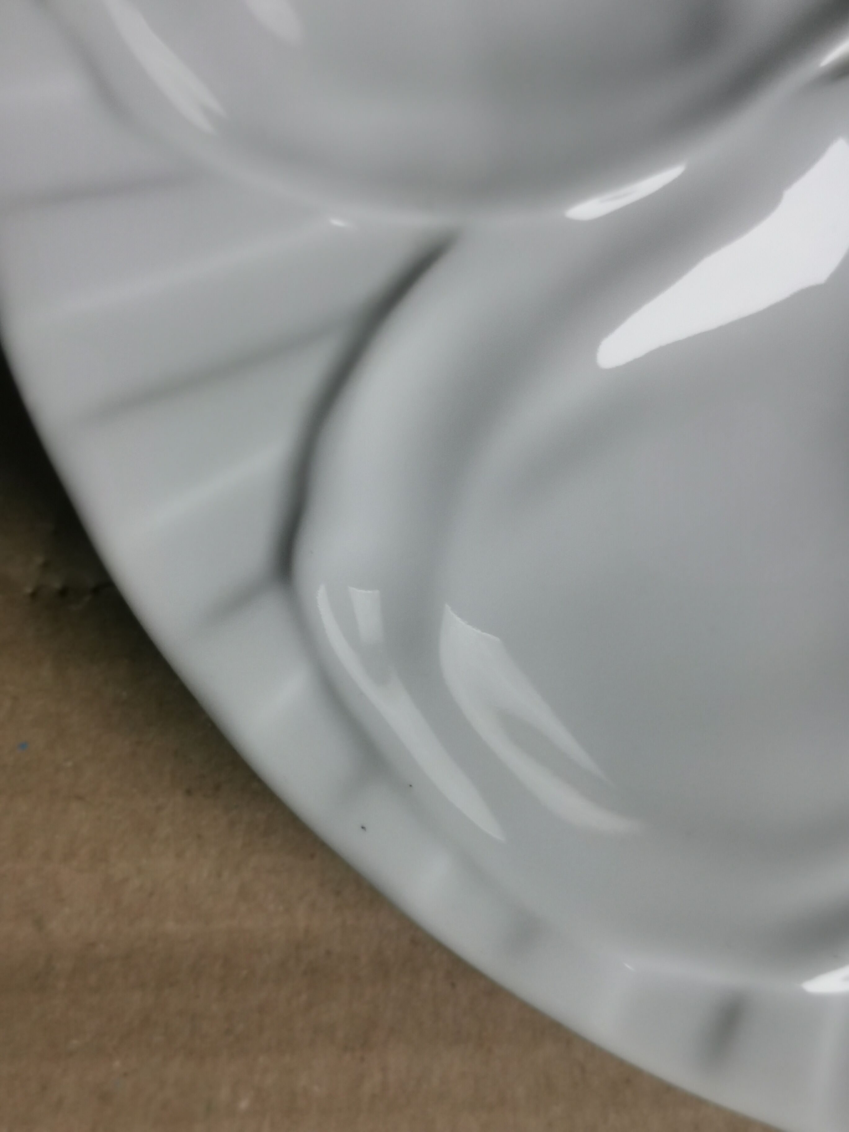 Ensemble de 6 assiettes Pillivuyt porcelaine blanche