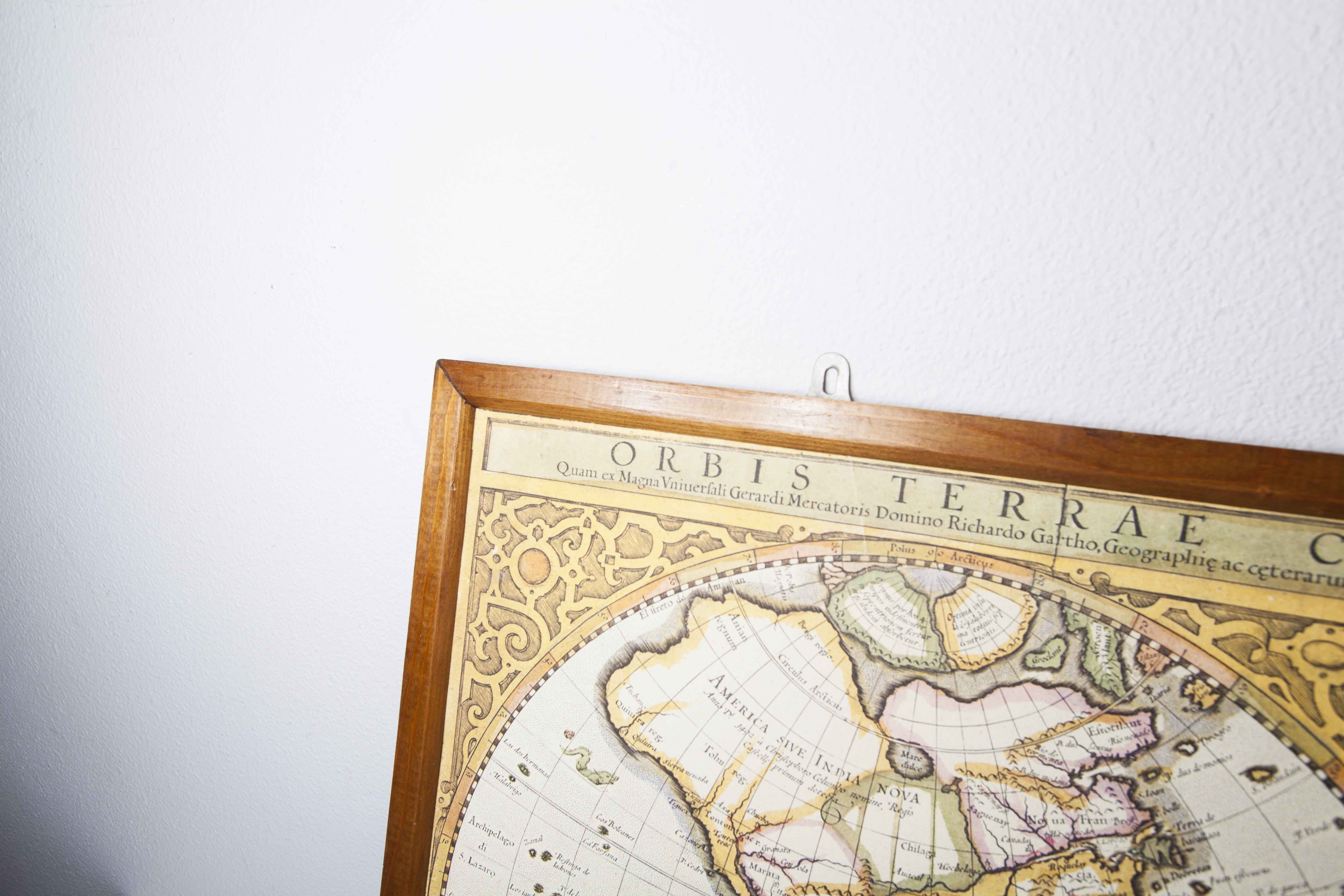Frame and map "Orbis terrae compendiosa descriptio", Reproduction of an engraving Gérard Mercator