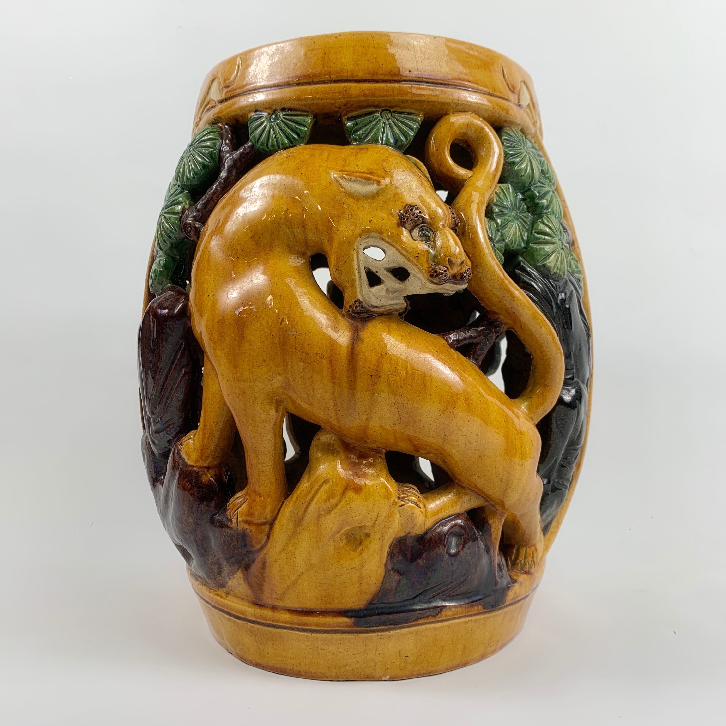 Ceramic garden stool Sancai china early twentieth century