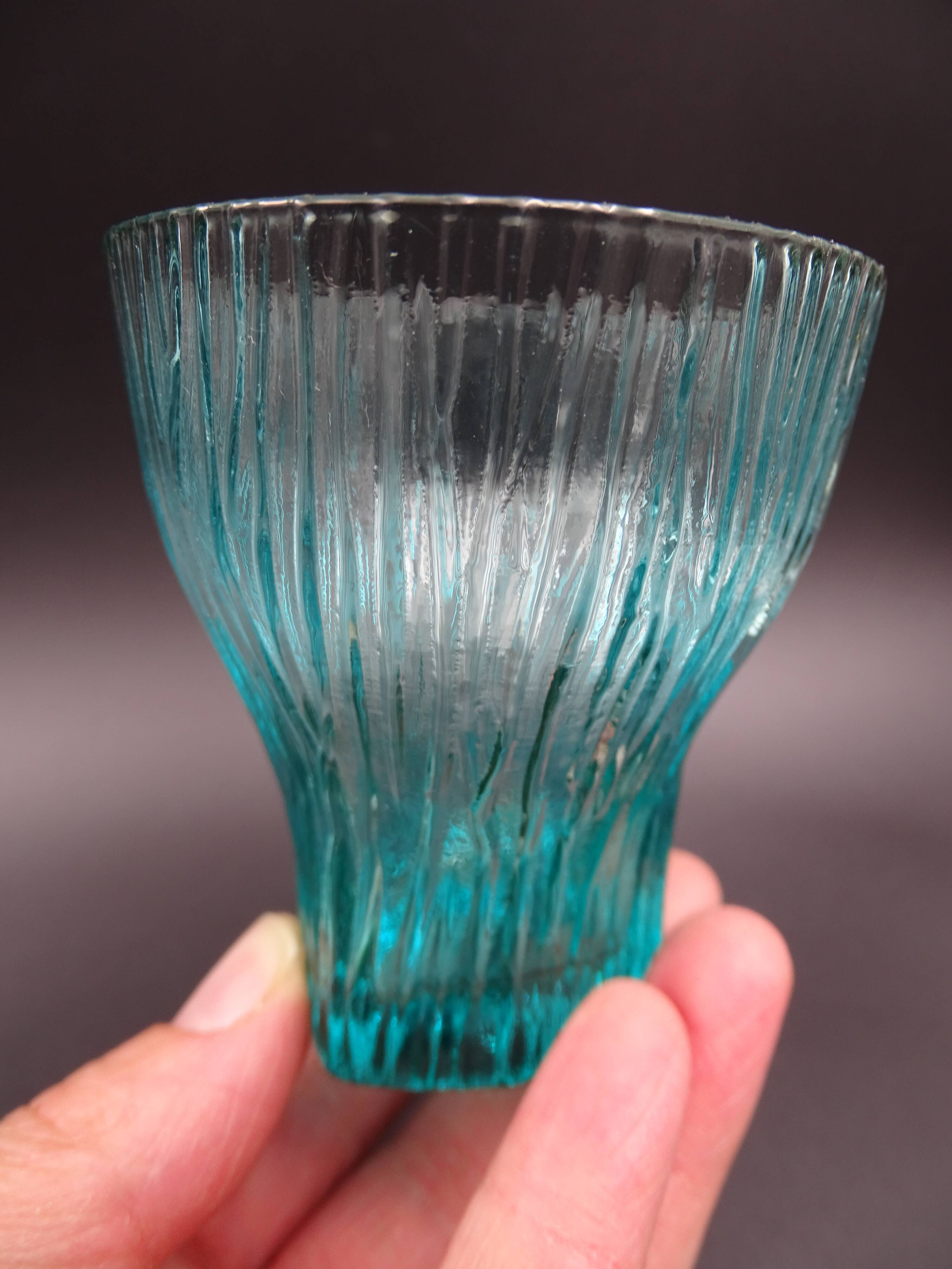 Set of 6 turquoise glass water glasses around 1975