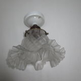 Ancienne applique droite en porcelaine et tulipe en verre