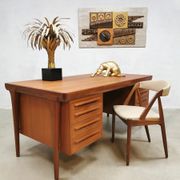 Vintage Danish teak desk Ib Kofod-Larsen voor Faarup Møbelfabrik