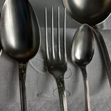 Art Nouveau cutlery set by Armand Frénais, late 19th century, silver-plated metal.