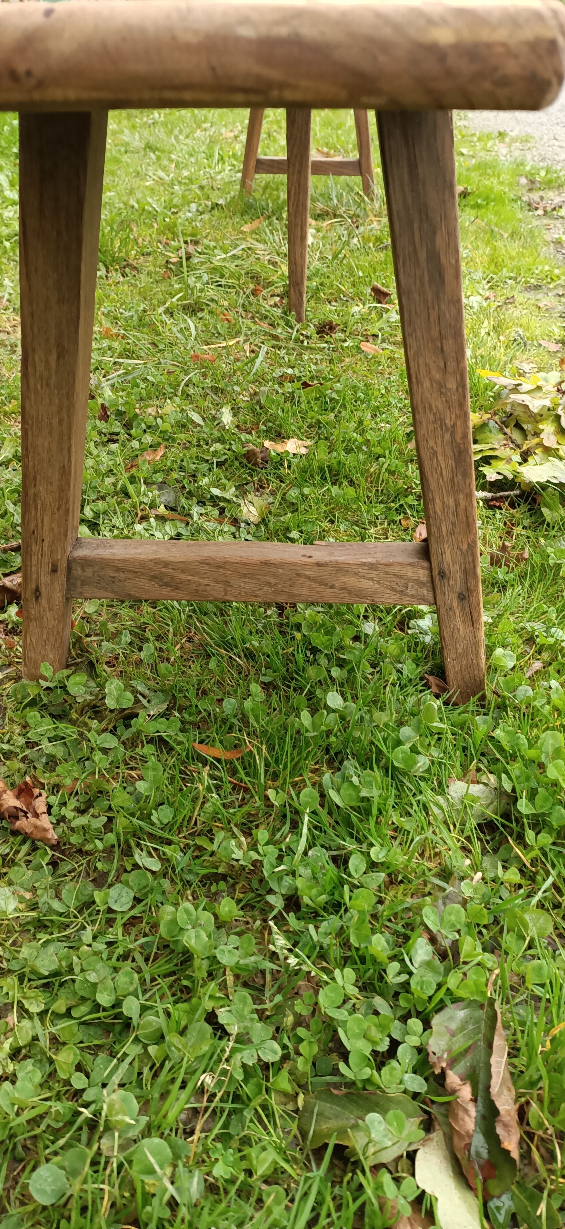 Ancien banc de ferme