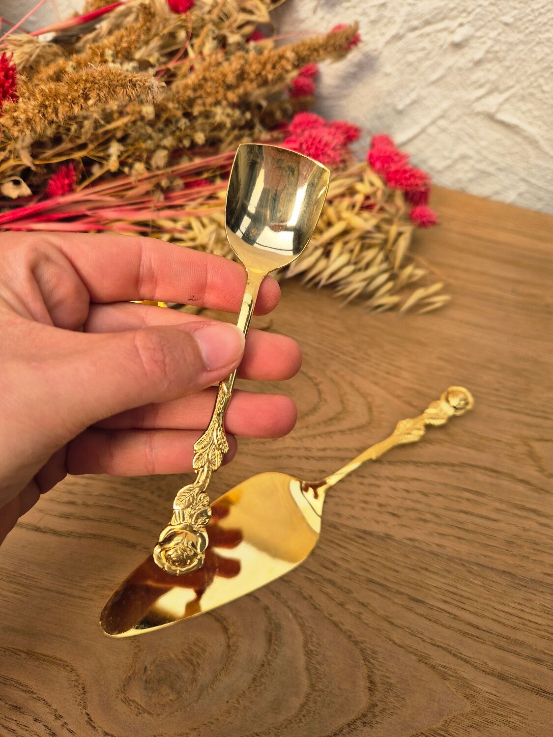 Golden service set