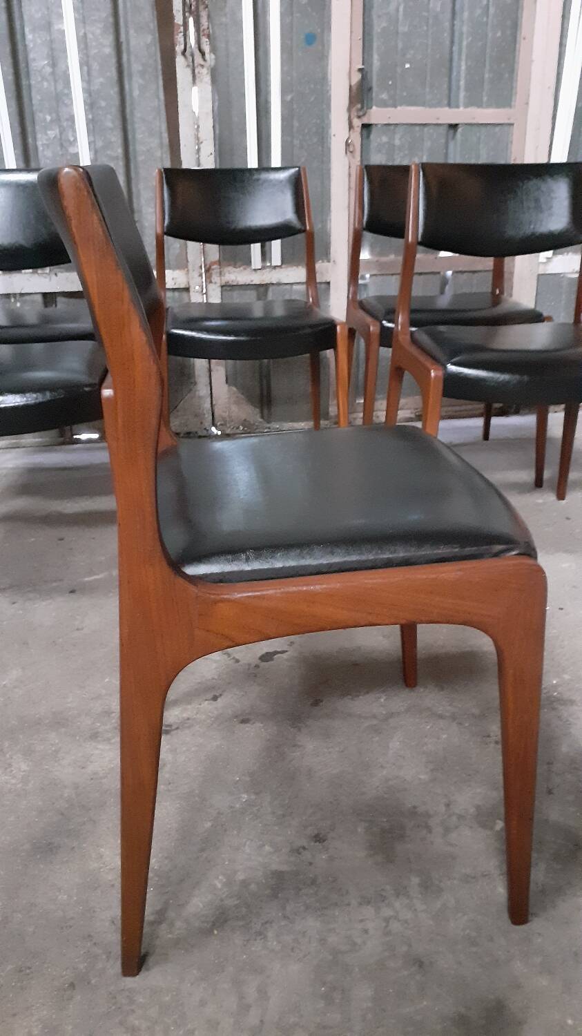 Scandinavian chair