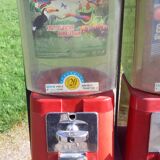 BRABO Candy Dispenser