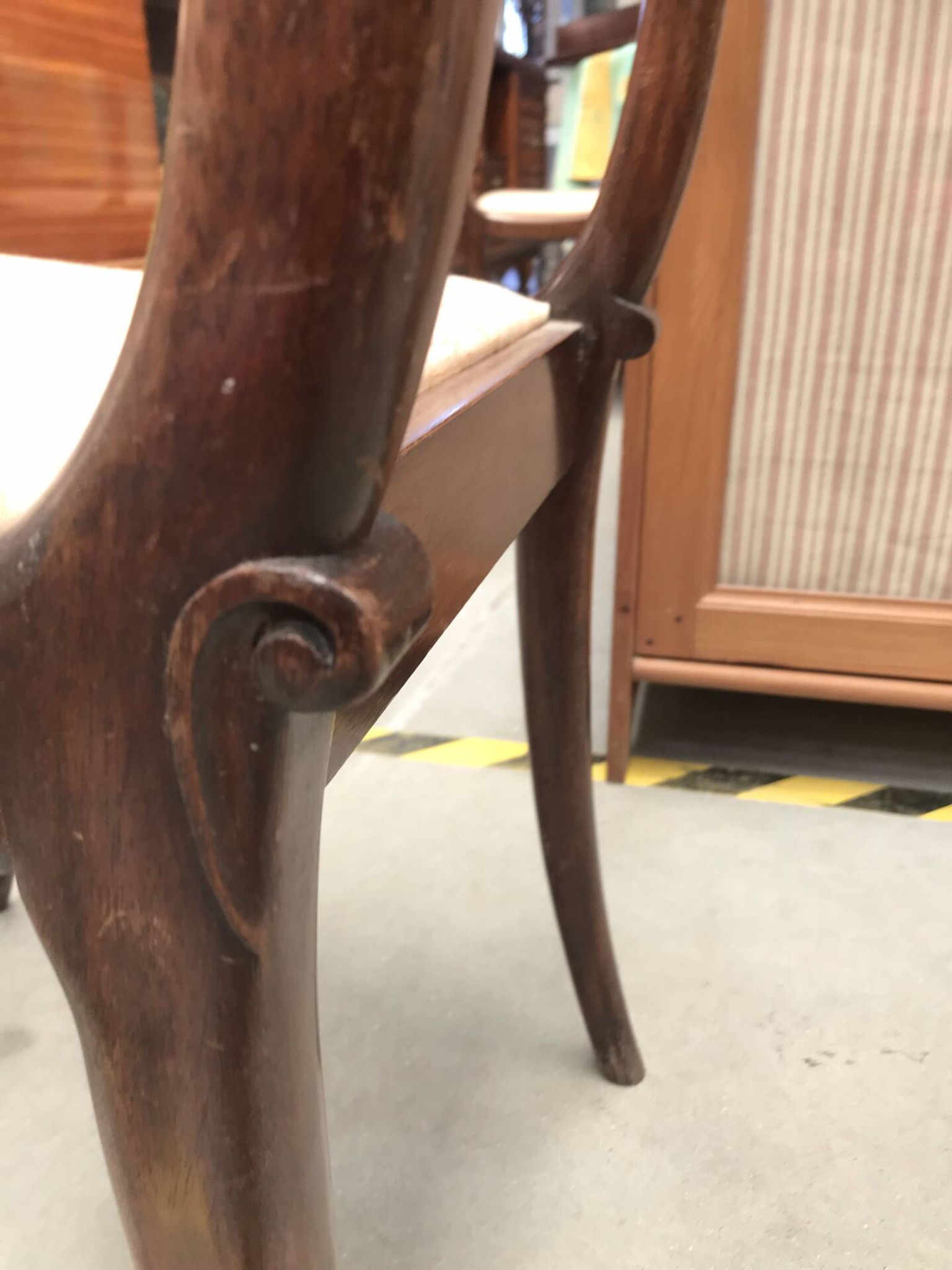 6 Art Nouveau chairs with brass marquetry