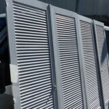 Suite of 4 wooden shutters