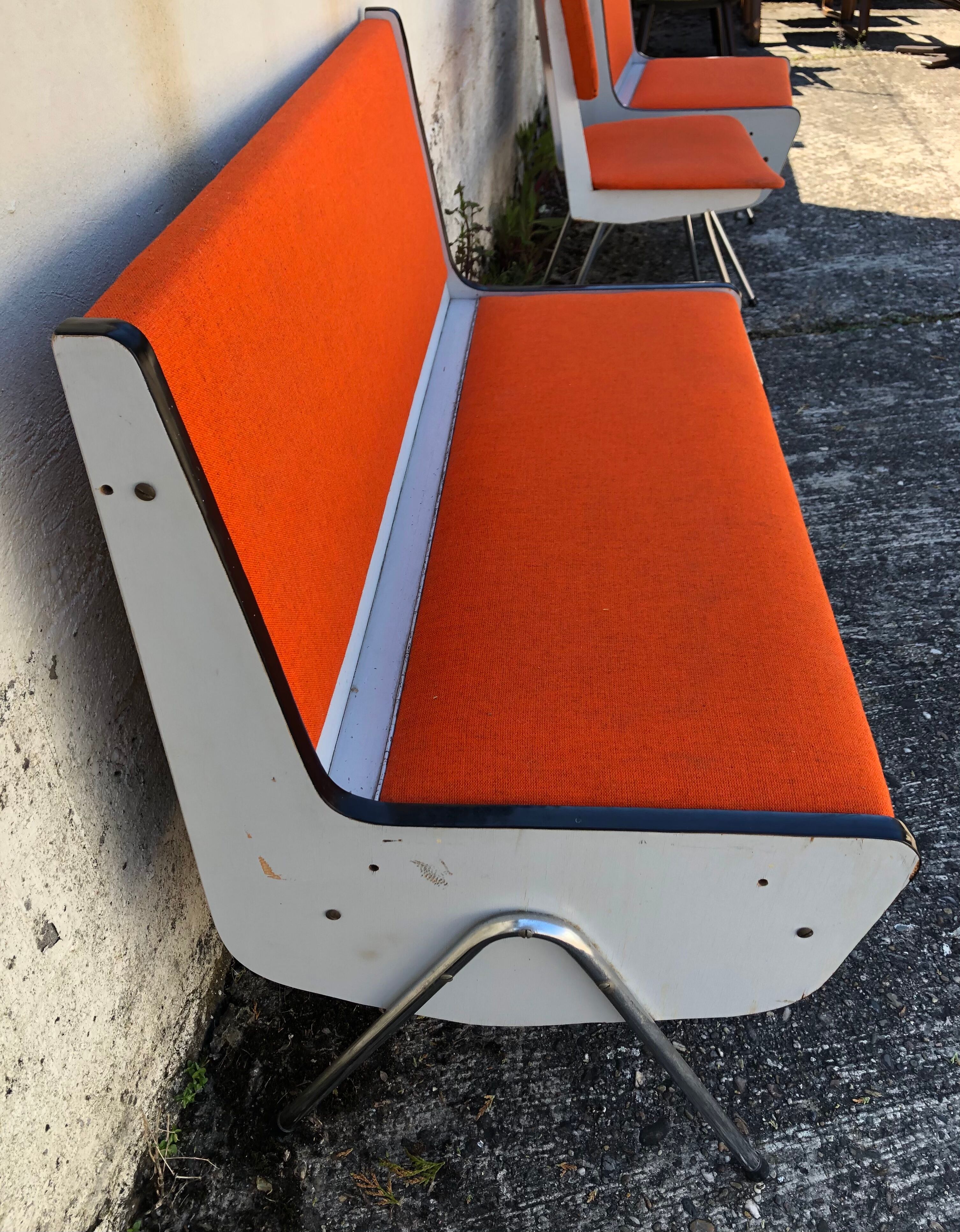 Bench chest and chair Skaï vintage orange 60s/70s