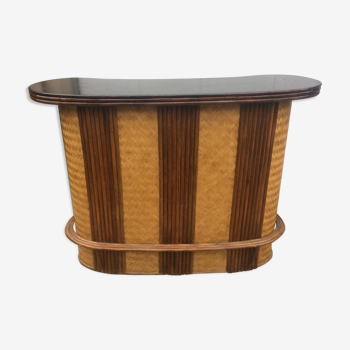 Wicker rattan bar