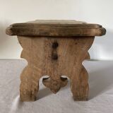 Marche pied en bois, massif, ancien, petit tabouret