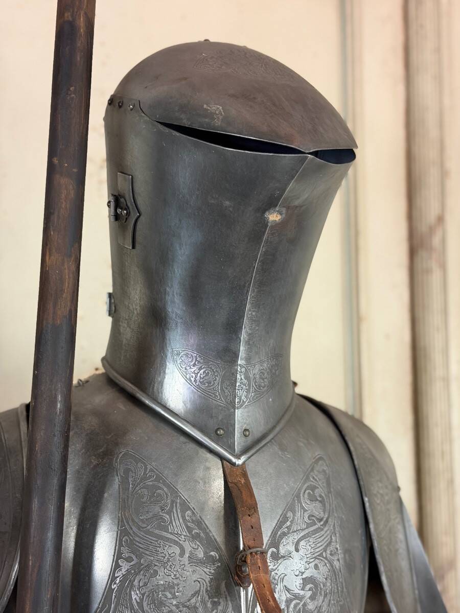 Renaissance-style armour, Spain, around 1880.