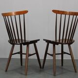 Pair of Drevounia solid beech and plywood veneer chairs, Czechoslovakia, 1970s