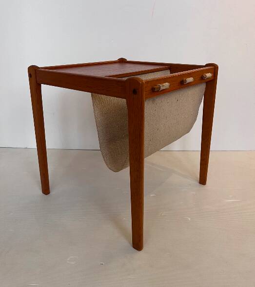 occasional table / magazine rack in teak and turbo-edged fabric