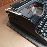Olympia Progress typewriter 30s