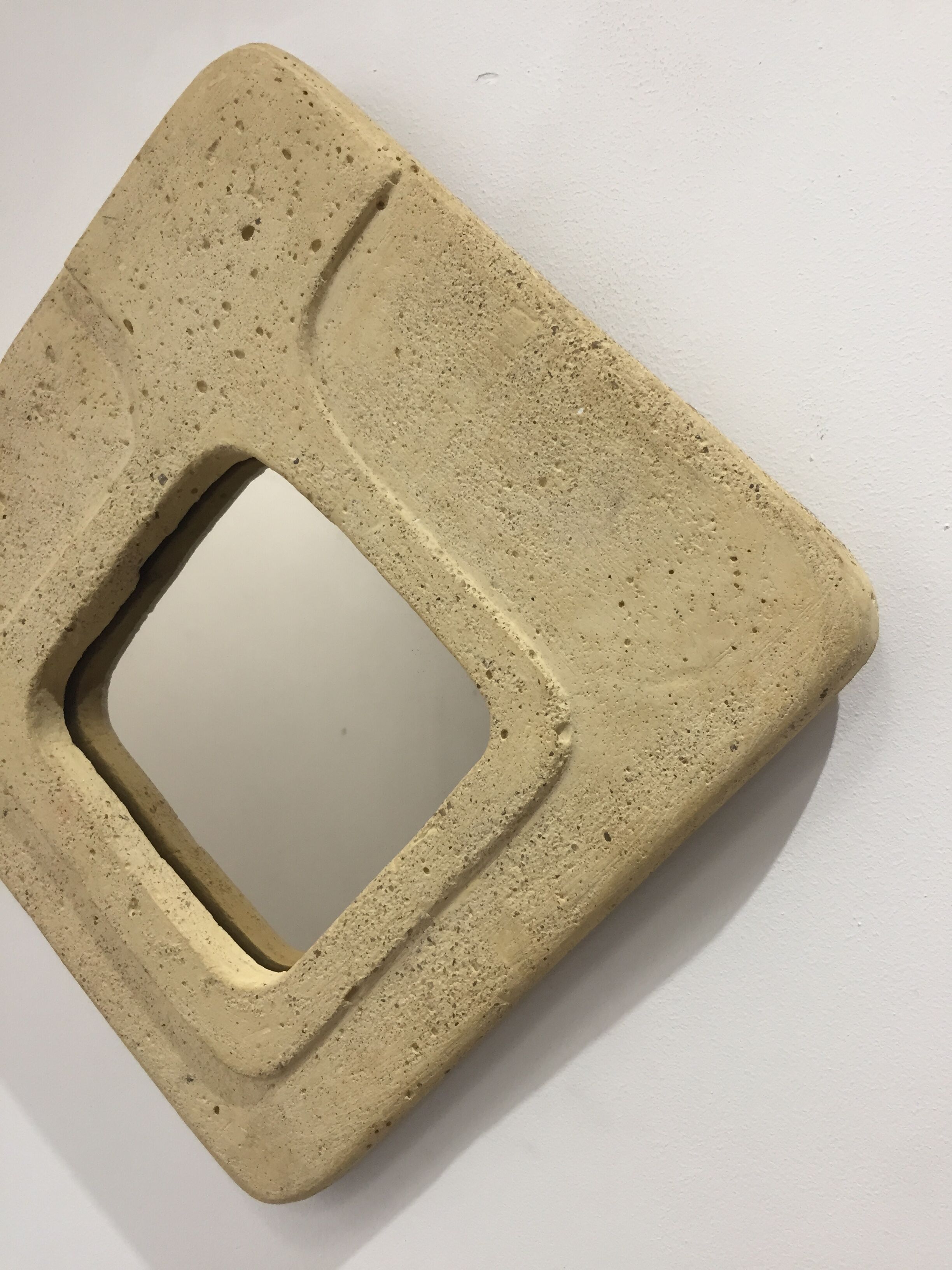 Miroir en pierre des années 70 - 27x27cm