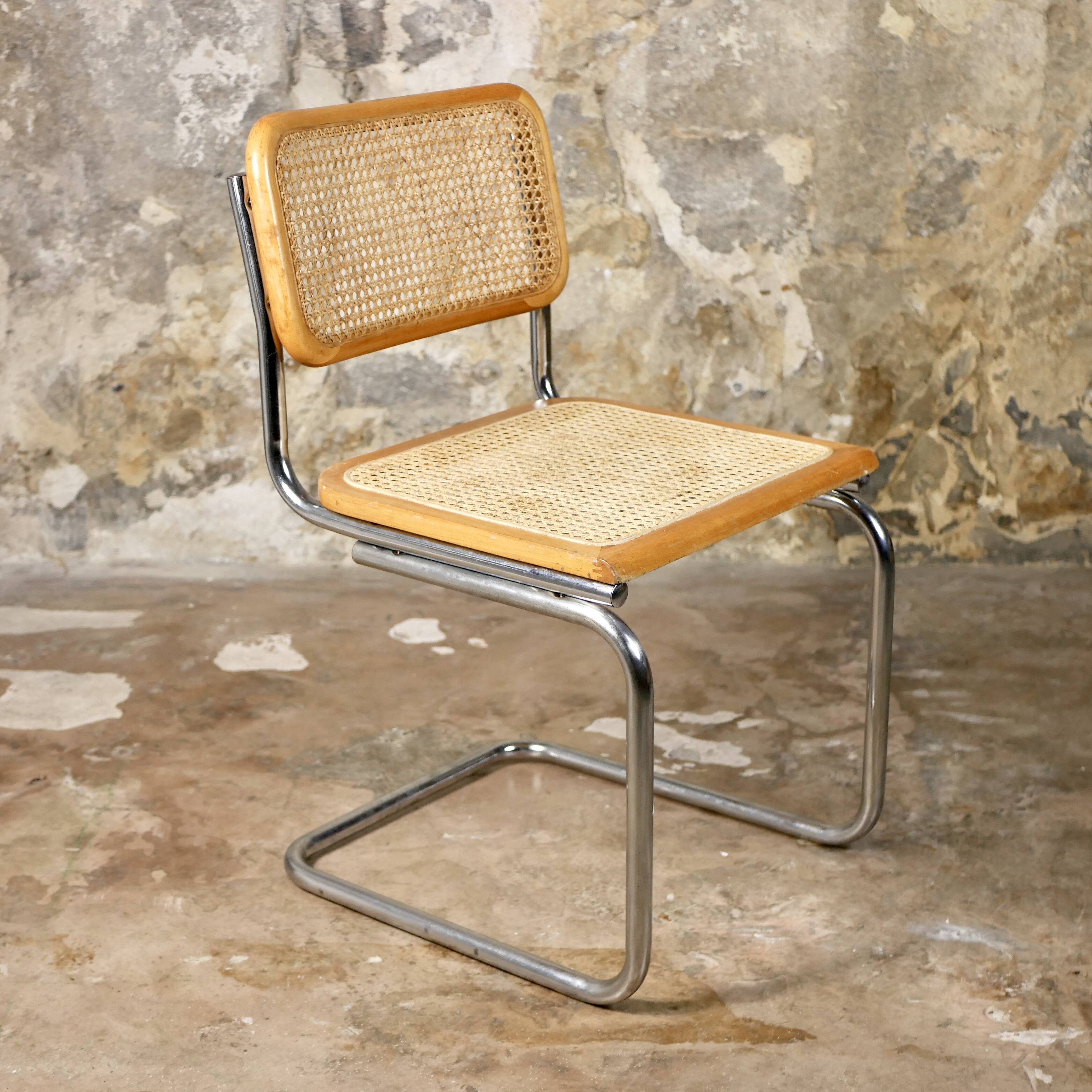 Pair of Cesca B32 wooden chairs, made in Italy, 1970s