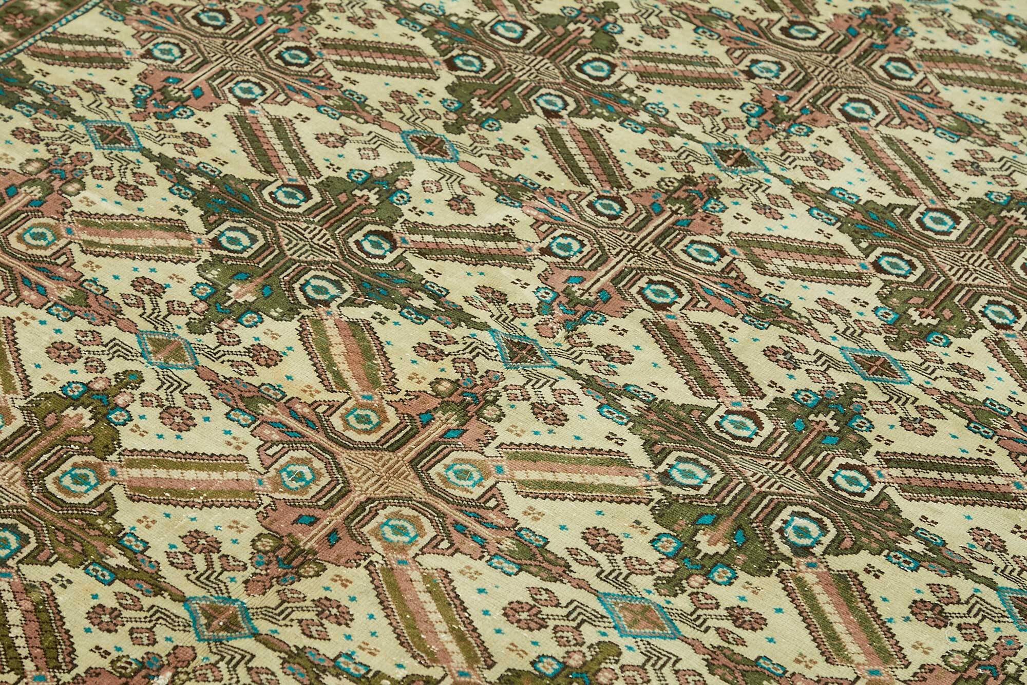 Turkish Wool Vintage Kayseri Rug 196 cm x 284 cm