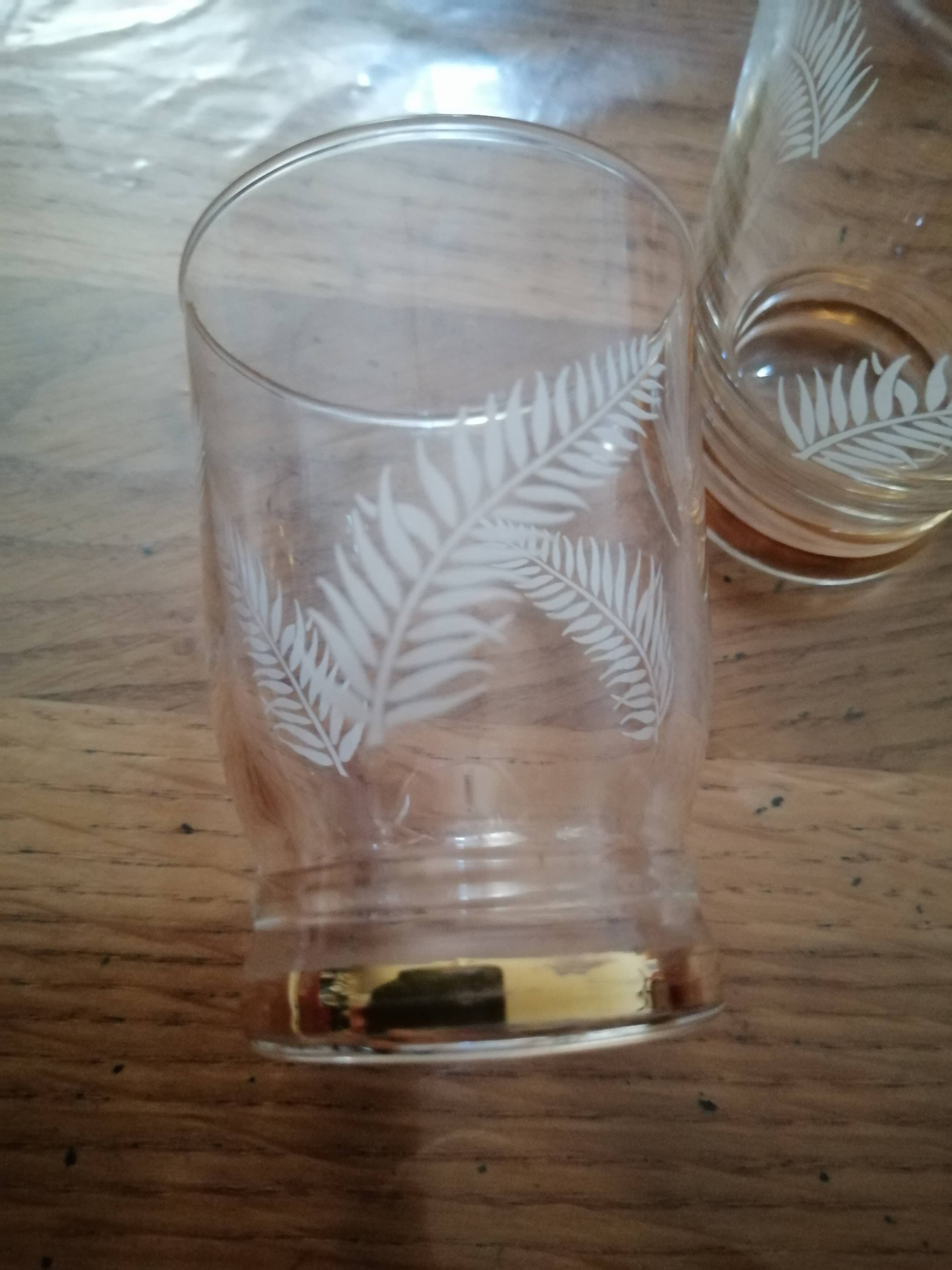 set of 8 vintage liqueur glasses