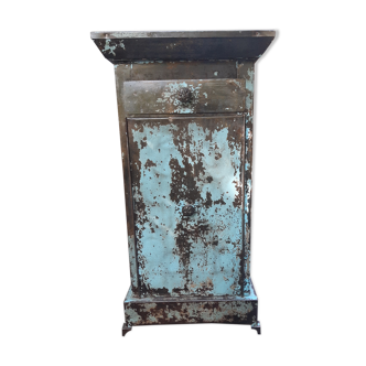Table vintage bleue