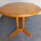 Round pine table, Denmark, 1980s