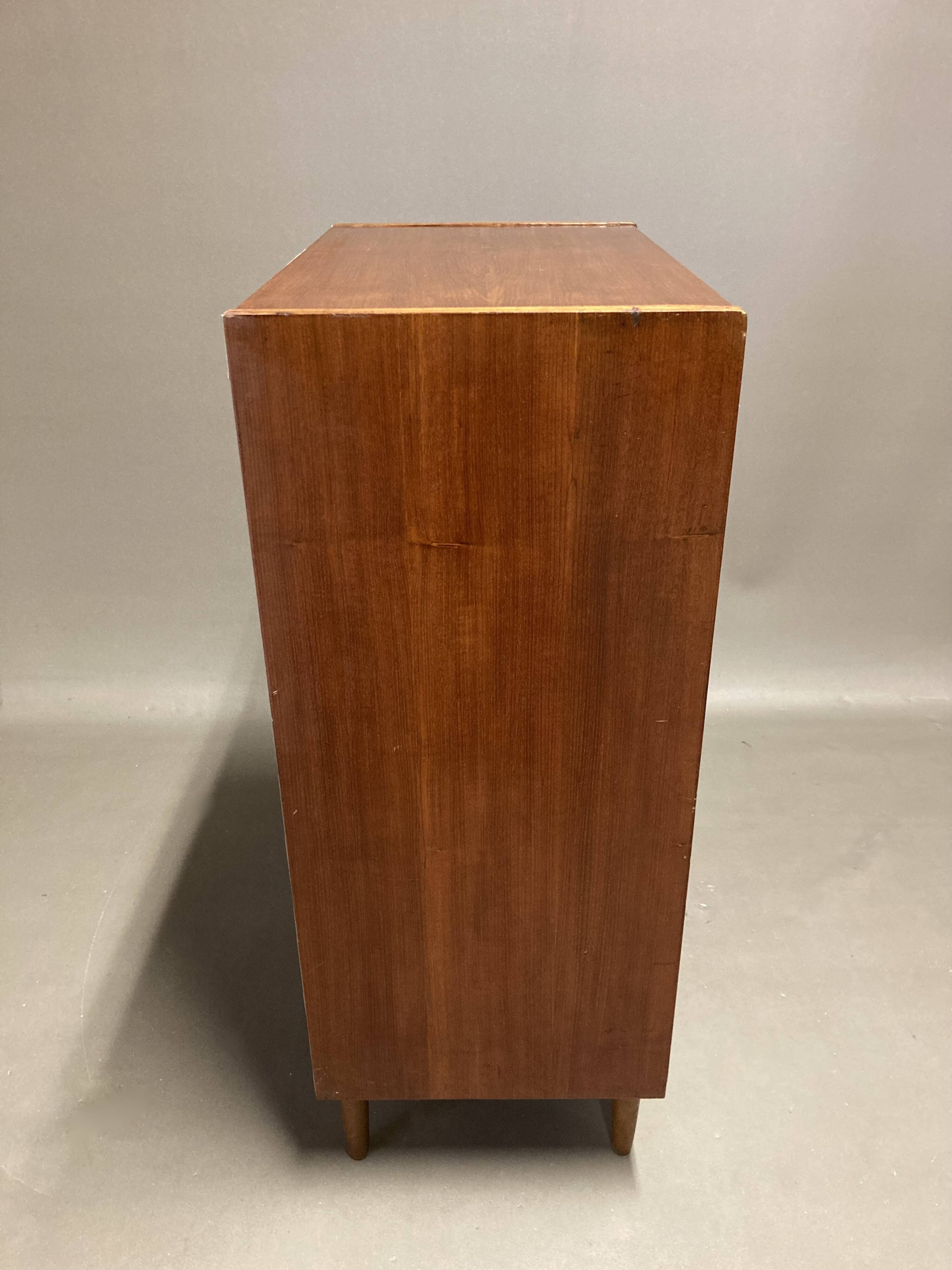 Scandinavian design chest of drawers 1950.