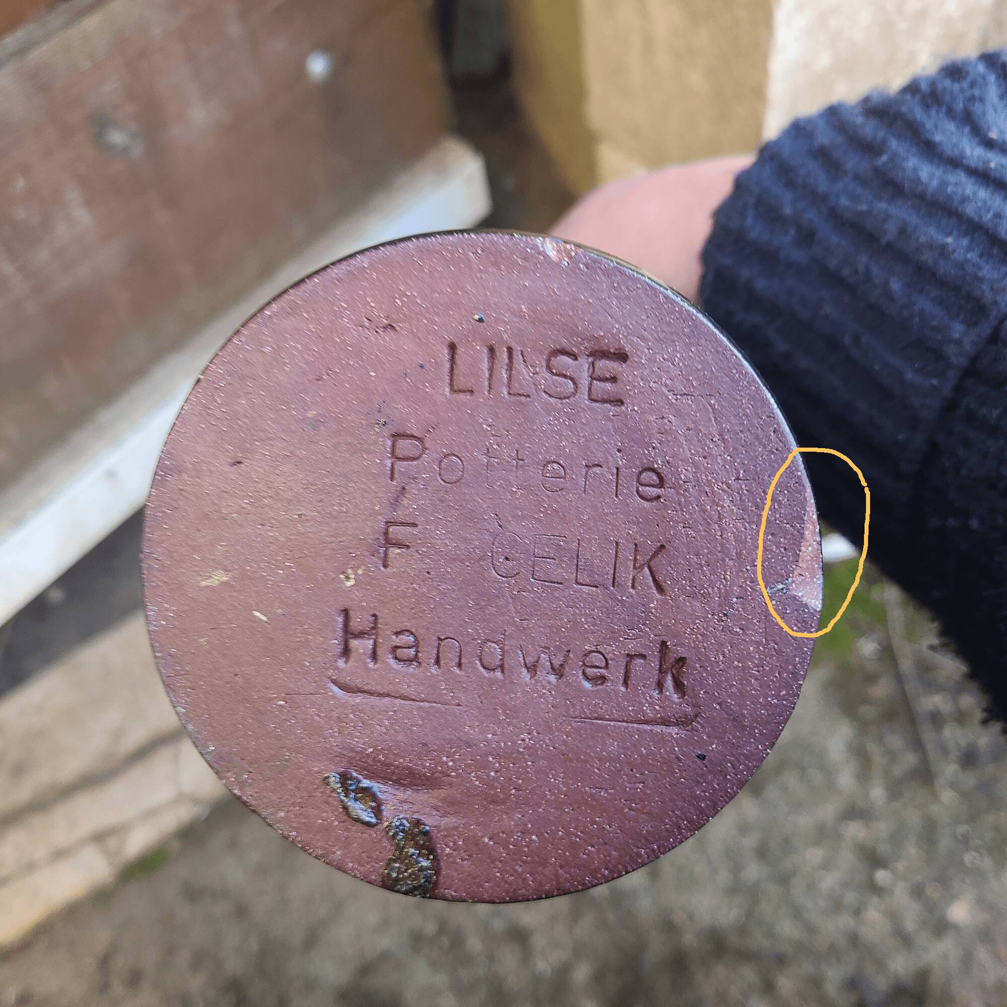 Lava vase floral decoration signed