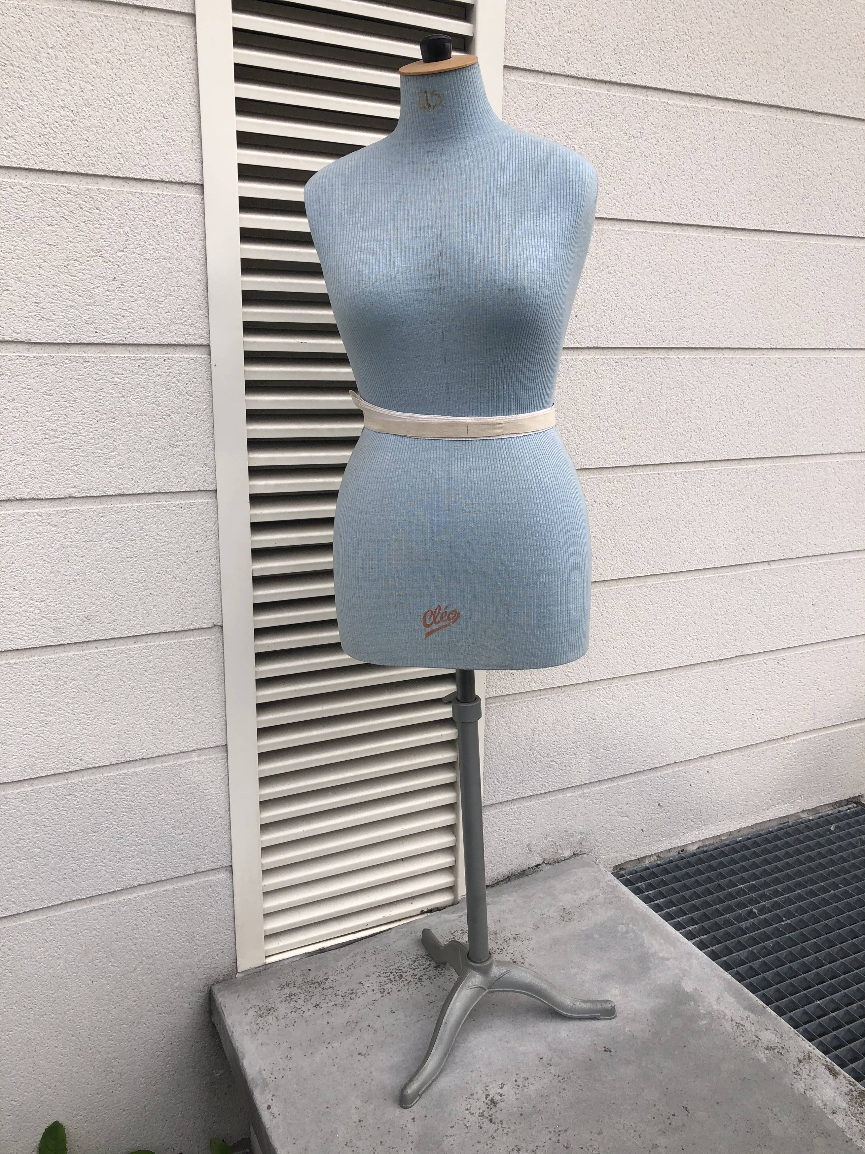 Sewing mannequin