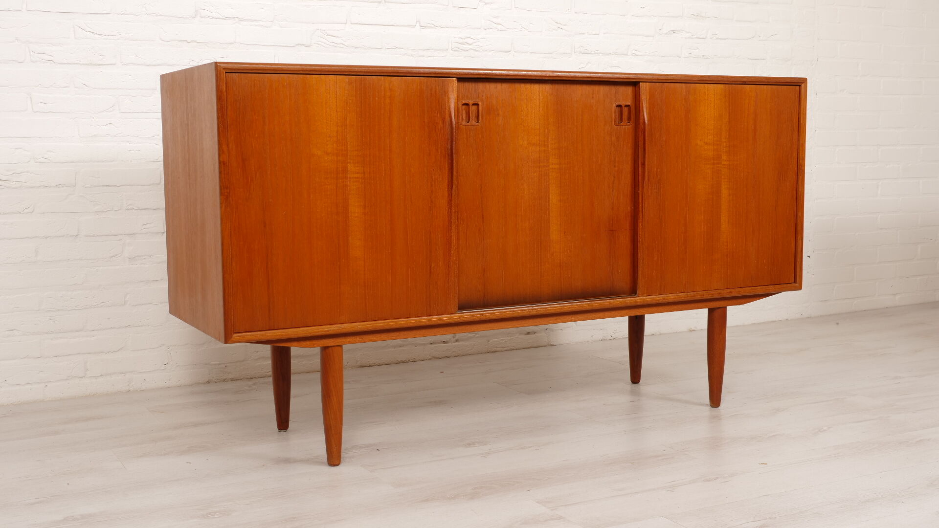 Vintage sideboard | Axel Christensen for ACO Mobler | Danish design | Teak