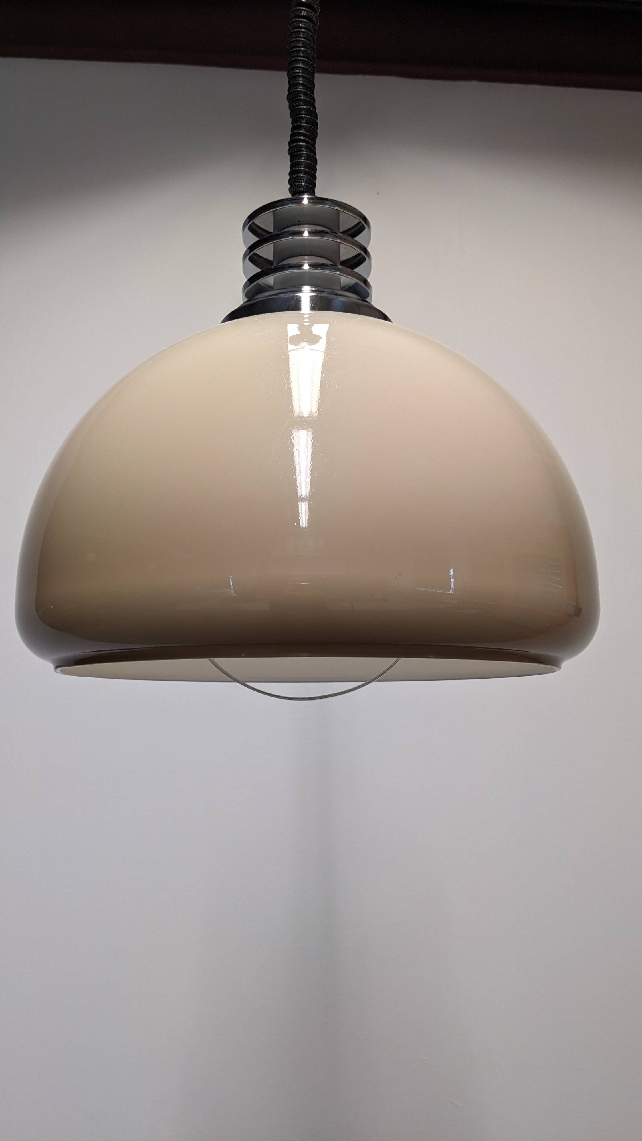 Adjustable suspension Space age dlg Harvey Guzzini, Italy circa 1970