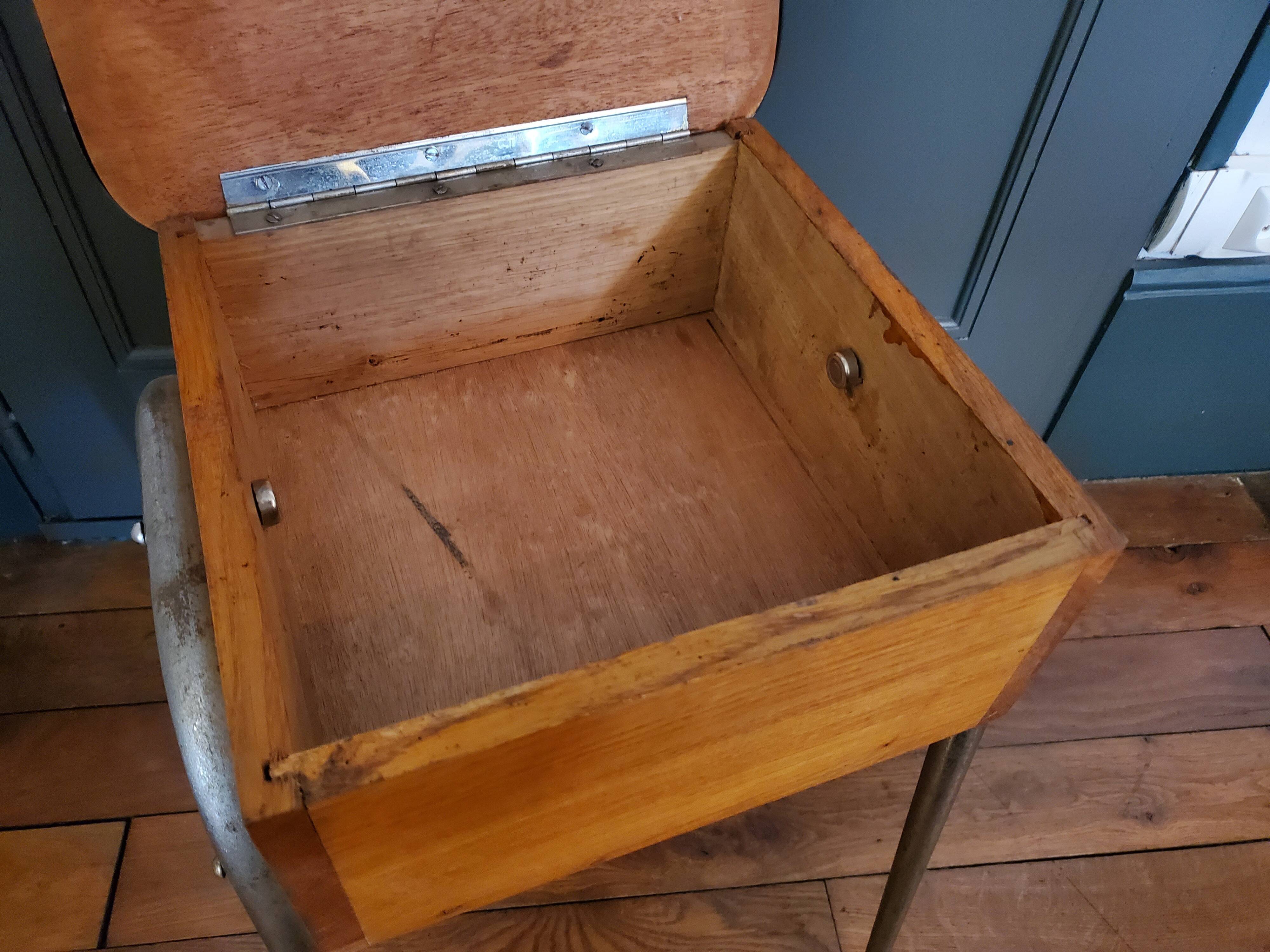 Chest stool 60's