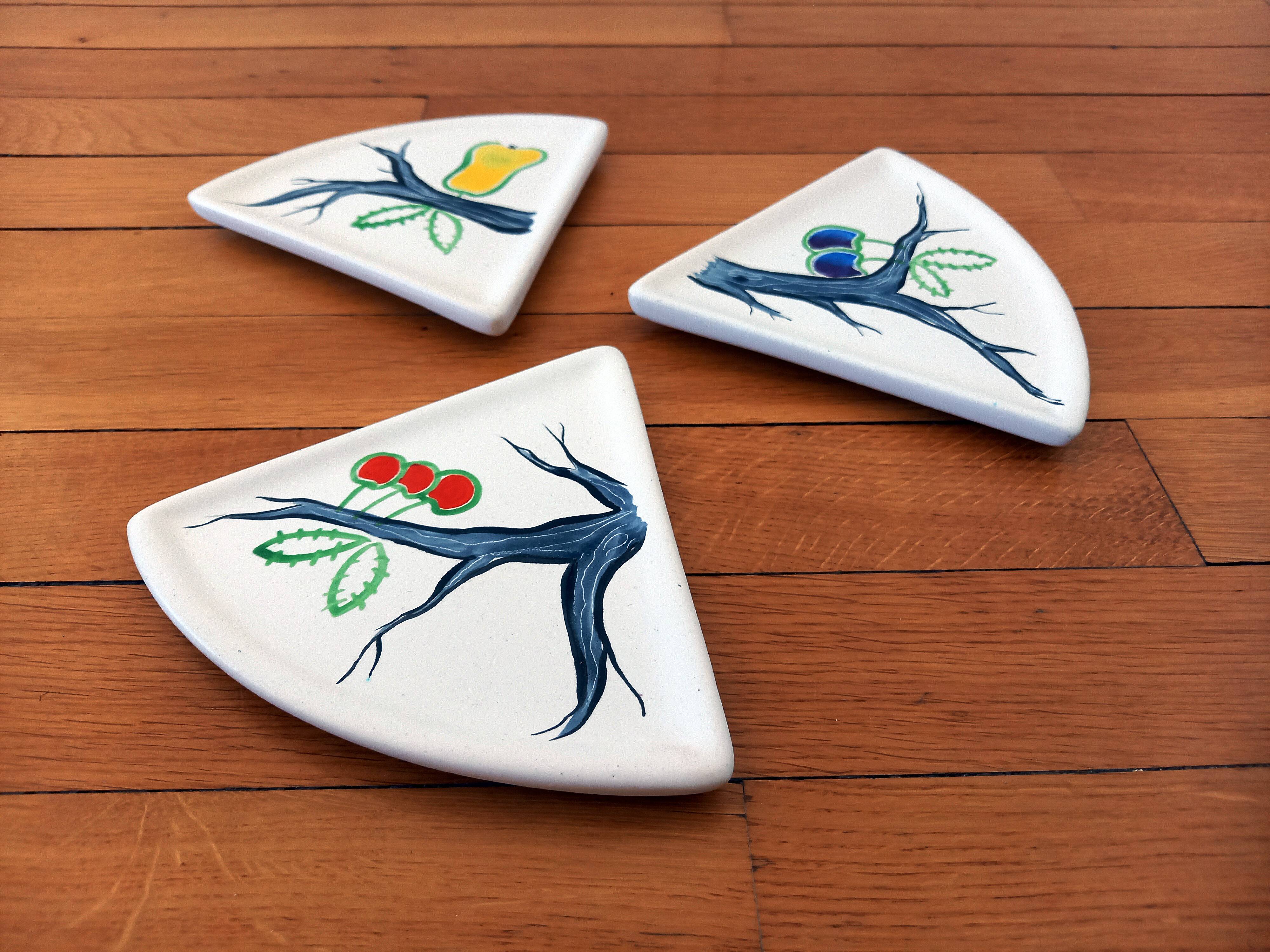 3 Flat Ceramic Bowls, Matte Glazed Terracotta, Vintage 60s