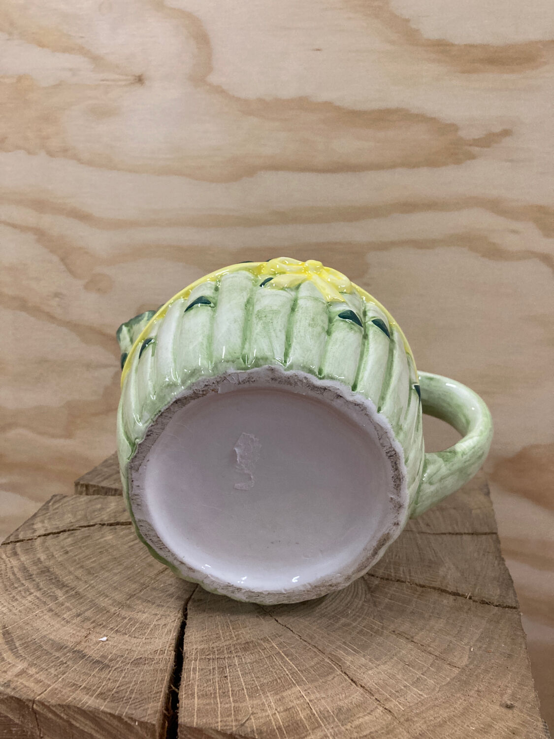 Ceramic asparagus slushy pitcher