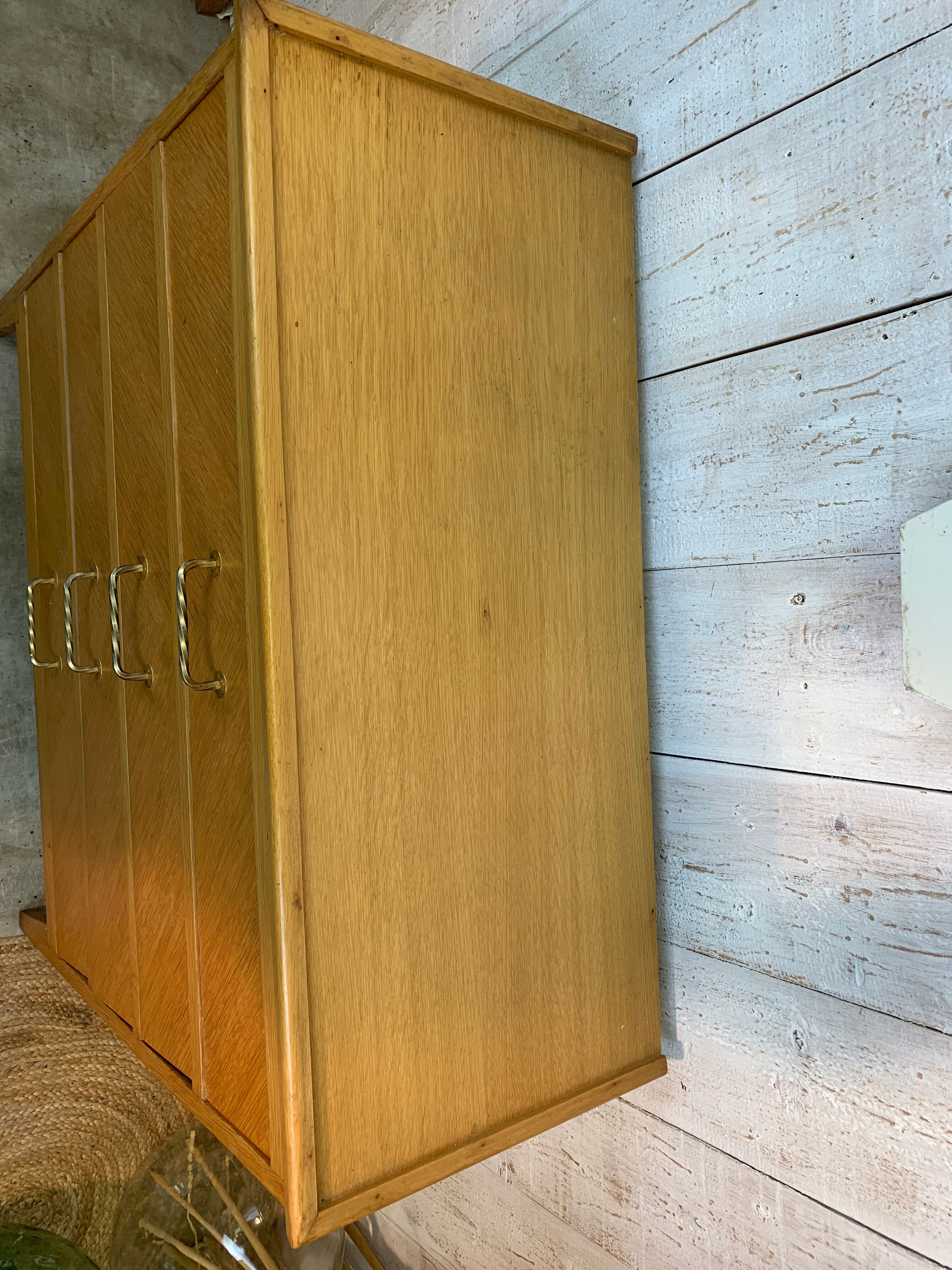 Vintage chest of drawers