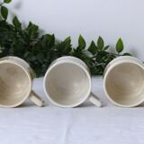 Set of 3 cups made of earthenware