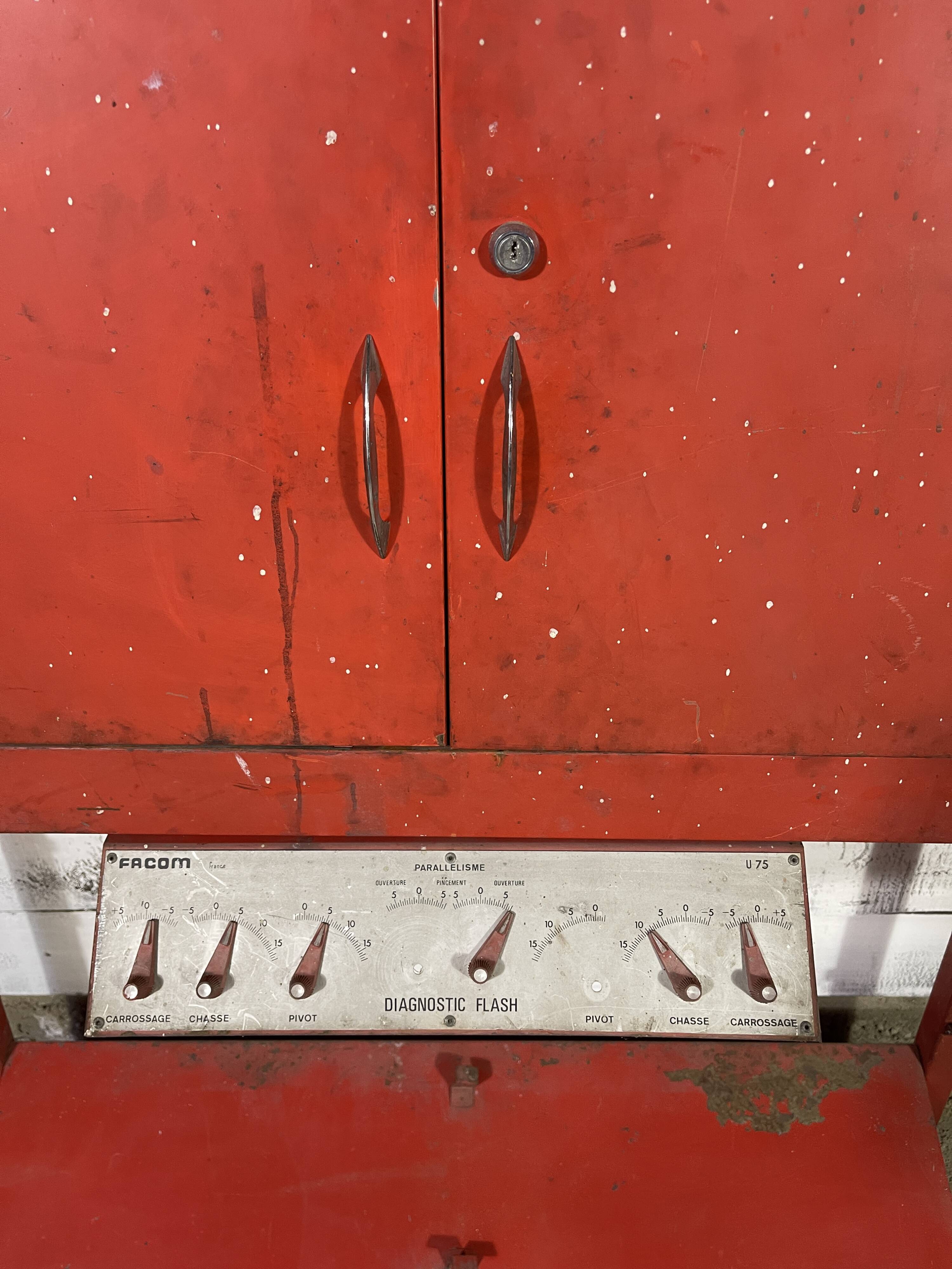 Workshop furniture facom 1970